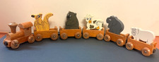 6-Piece Wooden Magnetic Animal Train Set -6 Train Pieces and 5 Animals