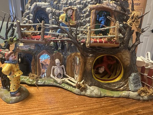 DEPT 56 Snow Village Halloween Haunted Fun House #56.55094 Retired 2001 WORKS!! - Bild 4 von 12