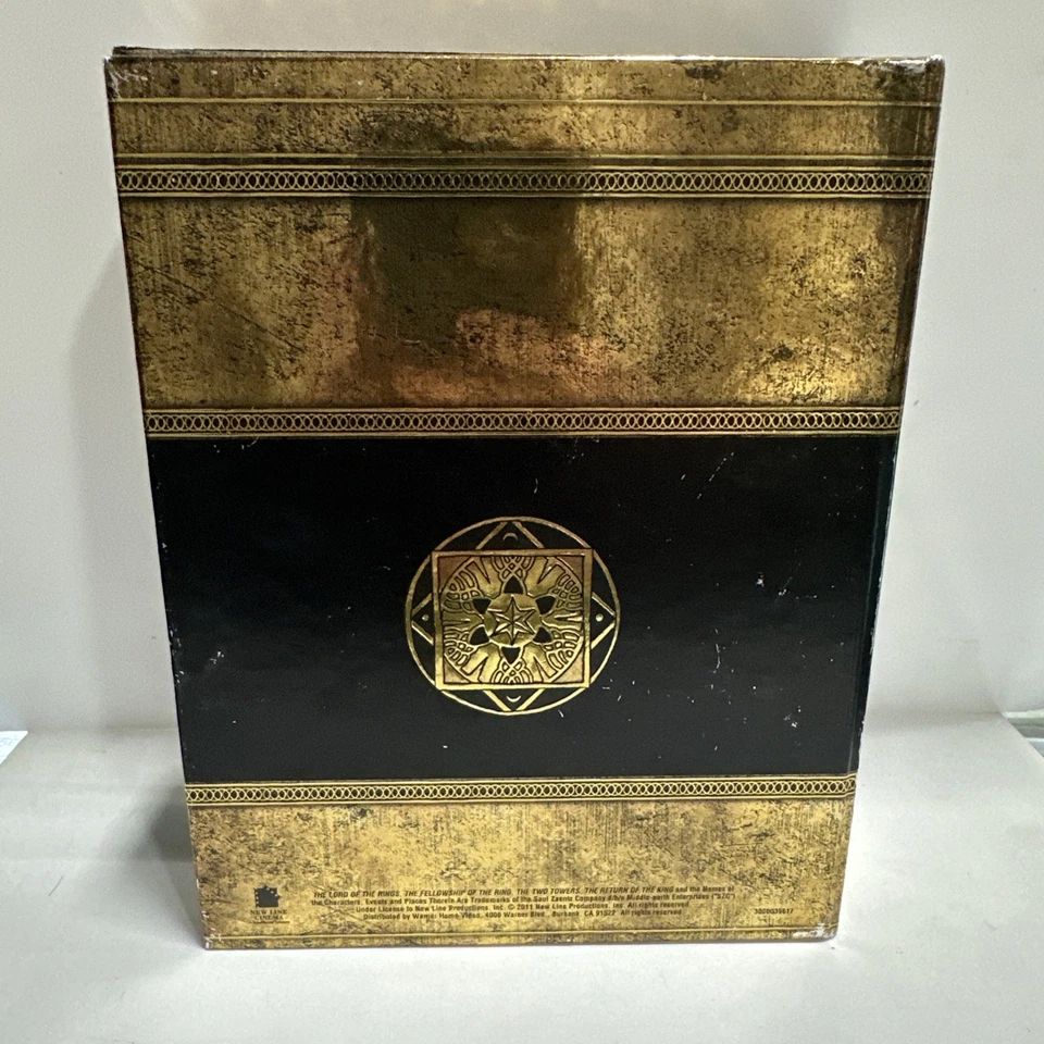 The Lord of the Rings: Extended Trilogy Blu-ray Disc, 2011, 15-Disc Set LIKE NEW - Image 2 of 3