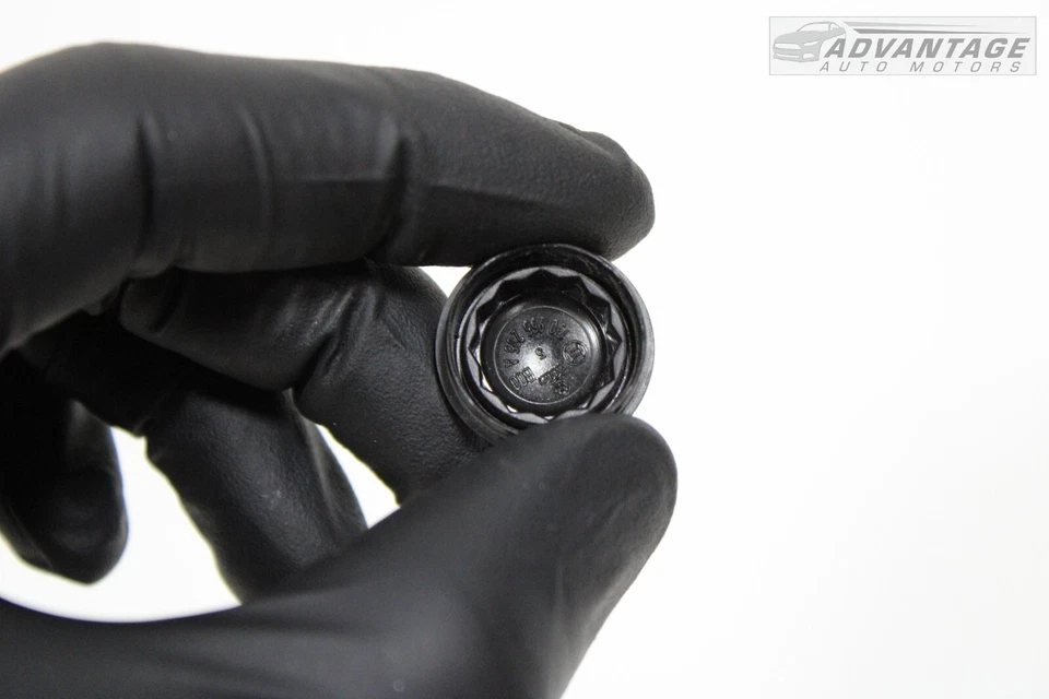 AUDI Q3 QUATTRO 2015-2018 PARABRISAS DELANTERO LIMPIAPARABRISAS BRAZO TAPA MOLDURA OEM Foto 3 de 4