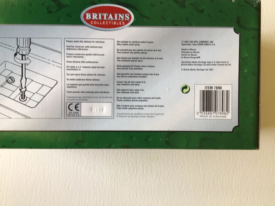 BRITAINS 7898 - 1:18 - Triumph TR6 - Image 3 of 4