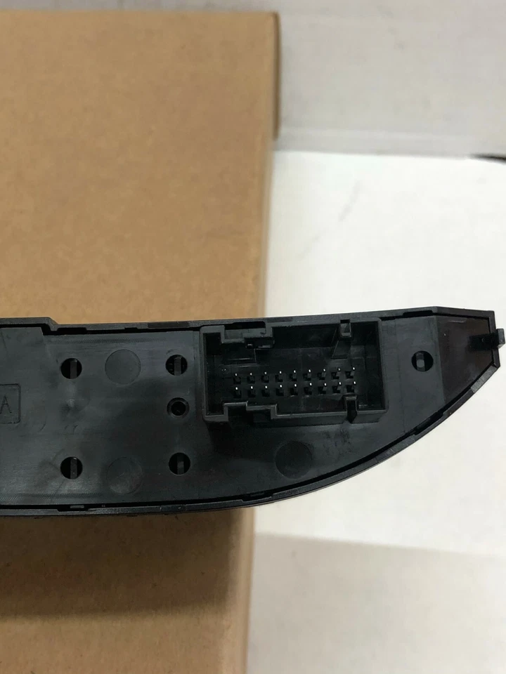 MOTORCRAFT TM-281 VÁLVULA MODULADORA TRANSMISIÓN AUTOMÁTICA PARA LINCOLN MKC 2015-16 Foto 4 de 4