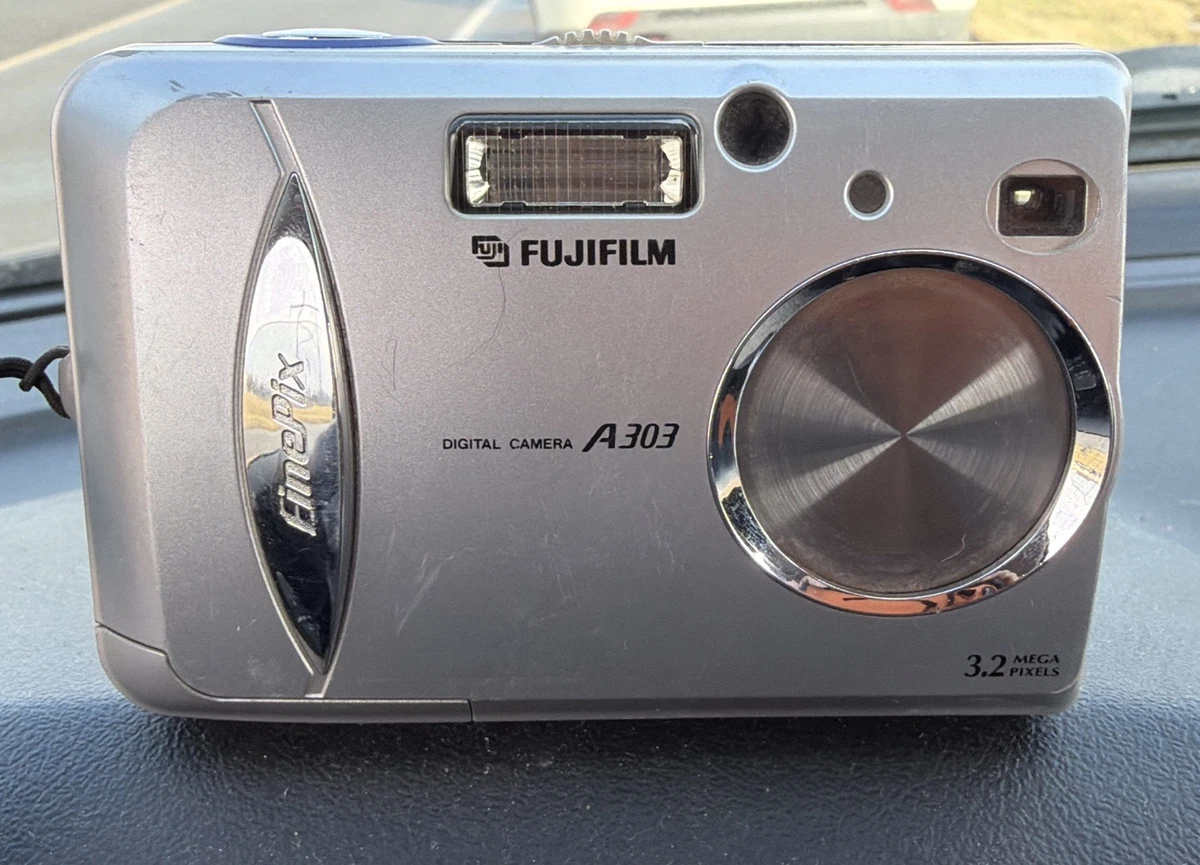 Fujifilm FinePix A303 Digital Cameras for Sale | Shop New & Used