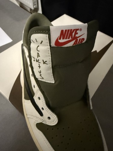 Travis Scott × Air Jordan 1 Low OG SP “Medium Olive” EU 44.5 DS, Original - Bild 4 von 7