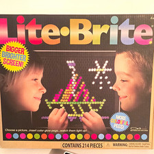 Lite-Brite Bigger Brighter Screen Light-Up Peg Art Set 214pc w/ Box MPN 02215