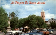Plaza Nuevo Laredo Mexico ~ Santiago Belden statue ~ 1950s classic cars