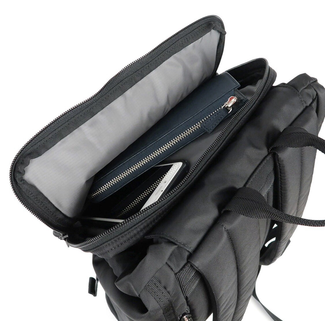 PORTER FLASH Backpack 20L BLACK 689-05943-10 Yoshida Bag Co. Japan