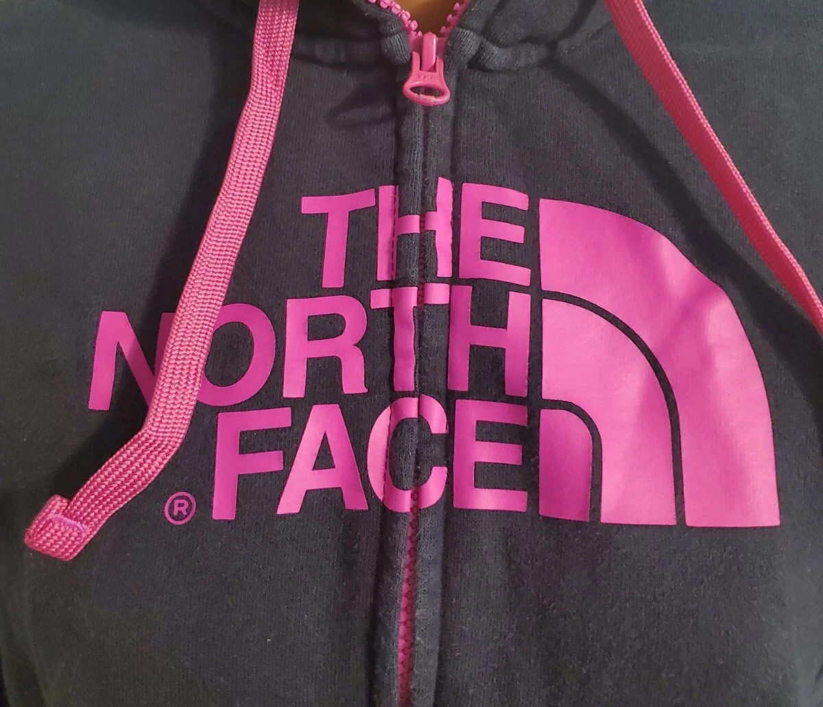 Black and pink online north face hoodie