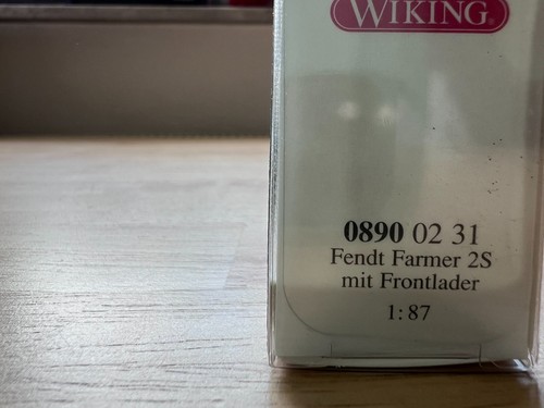 Wiking 08900231 Fendt Farmer 2S mit Frontlader NEU & OVP - Bild 2 von 10