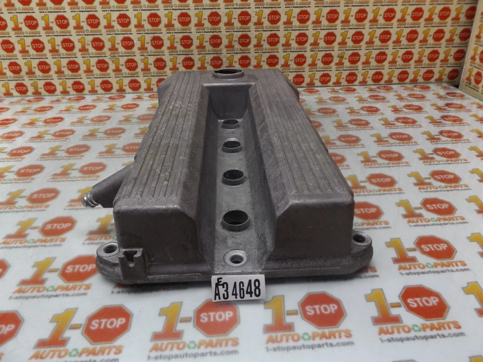 BMW 318i 1996-1998 cubierta de válvula del motor 11121247827 OEM Foto 3 de 4