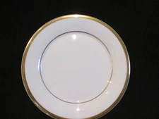 Spode Golden Eternity Y8186 Bread and Butter Plate England Bone China