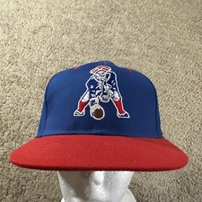 New England Patriots Hat Cap Men  s Blue Red Snapback Mitchell  Ness NFL Logo