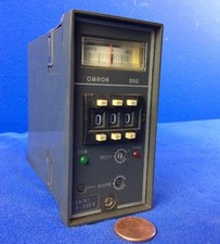 OMRON E5E-Y4CA-4 TEMPERATURE CONTROLLER