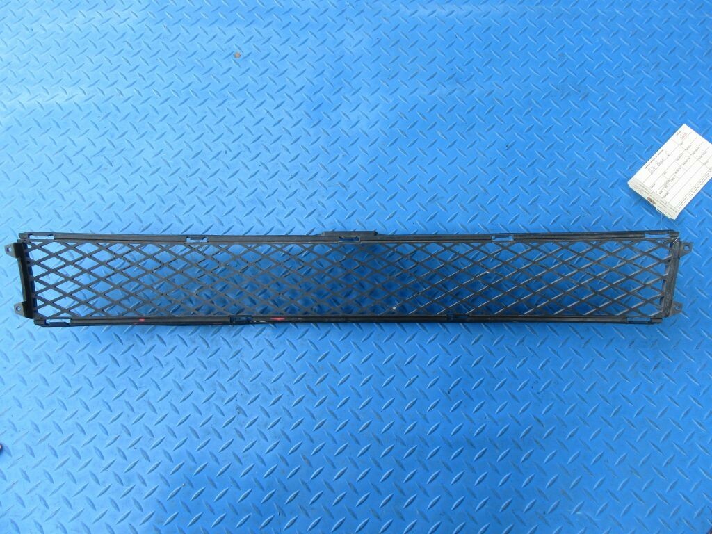 Rolls Royce Wraith Dawn front bumper center grille #6408