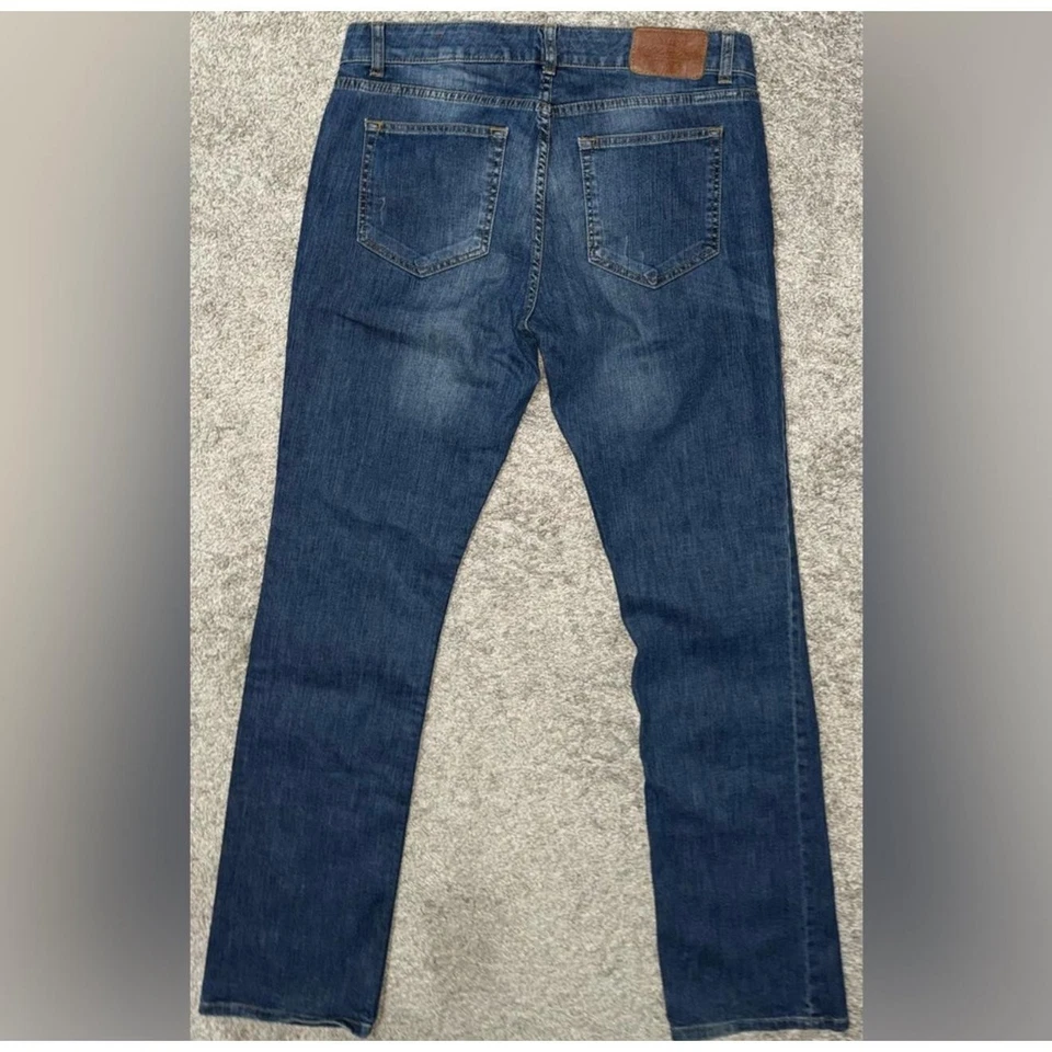 H&M L.O.G.G. Mens Jeans Size 33x32 Medium Wash Blue Straight Leg Stretch Classic - Image 3 of 4