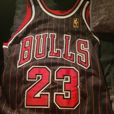Michael Jordan Authentic Jersey 50th Anniversary Gold logo Champion #23 NBA 
