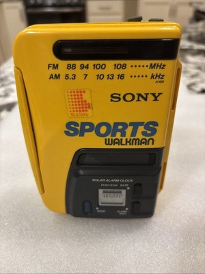 SONY SPORTS WALKMAN WM-AF58 AM/FM RADIO, CASSETTE PLAYER & SOLAR