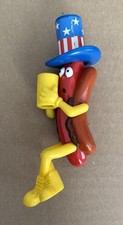 DER WIENERSCHNITZEL WIENER DOG IN PATRIOTIC HAT VINTAGE ANTENNA TOPPER