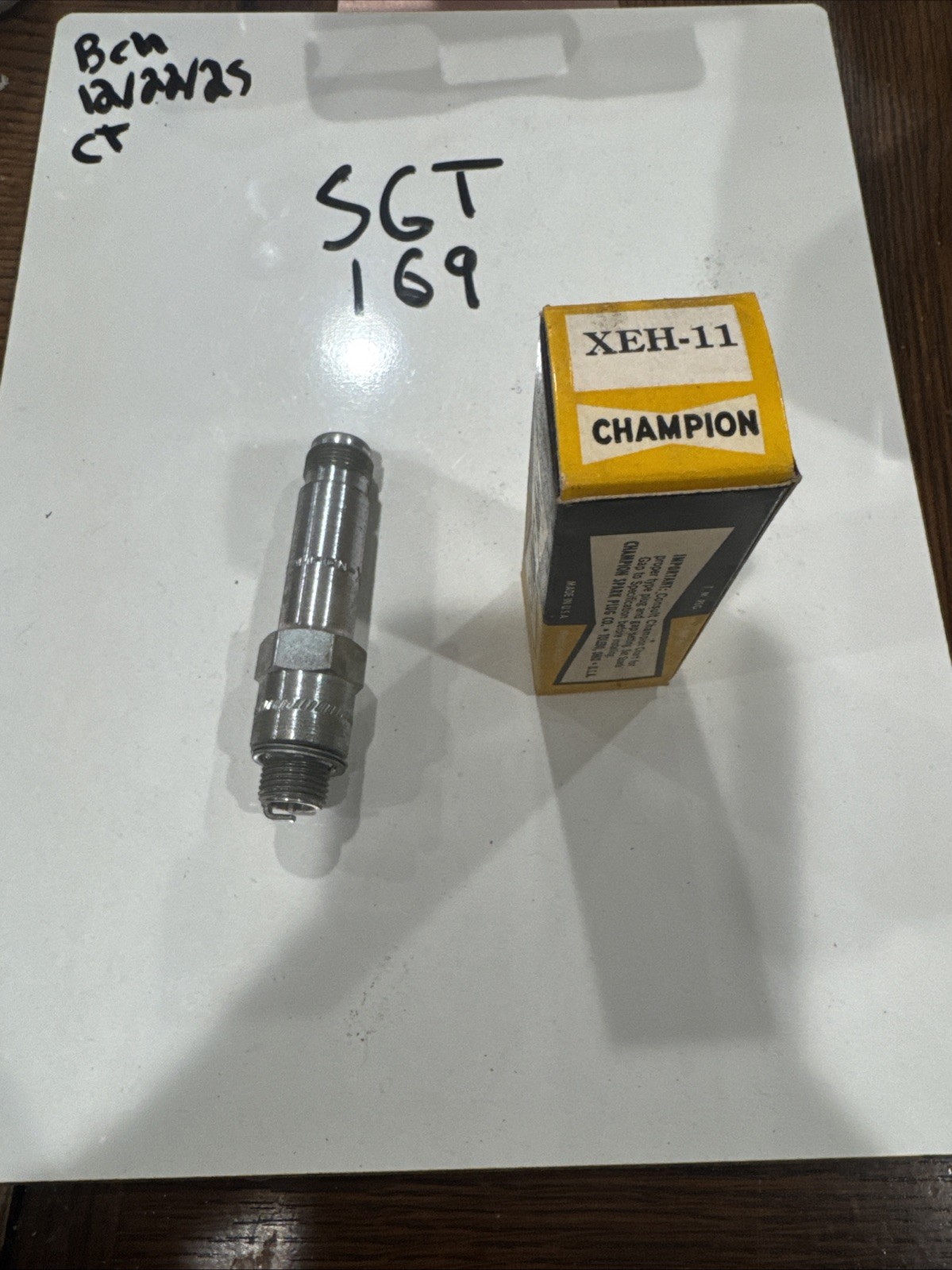 CHAMPION  XEH-11  Spark Plug Genuine Champion Made In The United States