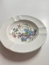 Wedgwood Wellesley Montreal 4.3/8" Ashtray Trinket Tray Floral Vintage Ashtray 