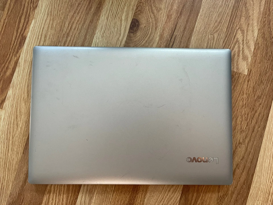 Lenovo IdeaPad 320 Touch-15IKB - 15.6" - Core i3 7100U - 6 GB RAM - 1 TB HDD - Image 2 of 3