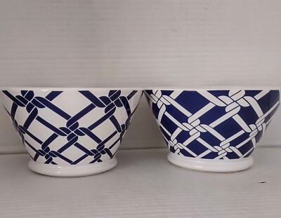 Tommy Hilfiger Soup Cereal 5 1/2'' Bowls White & Navy Blue Link Pattern 16 oz