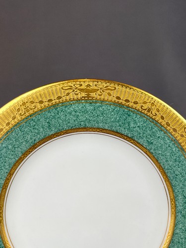 7 Royal Worcester Gold Encrusted Green Band 6" Bread Plates C2273 c. 1924: MINT - Picture 3 of 9