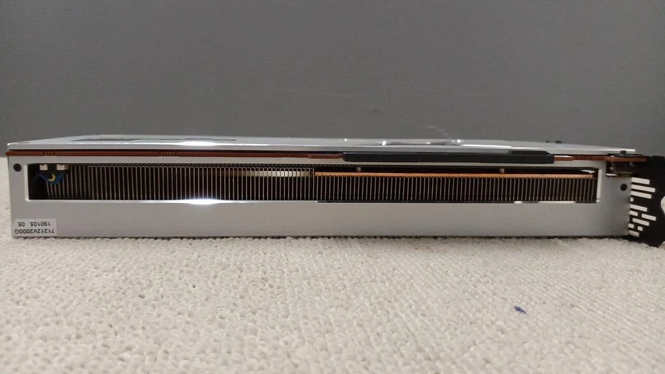 ASUS GRAPHICS BOARD RADEON VII IN WORKING CONDITION HBM2 16GB - Image 4 of 4