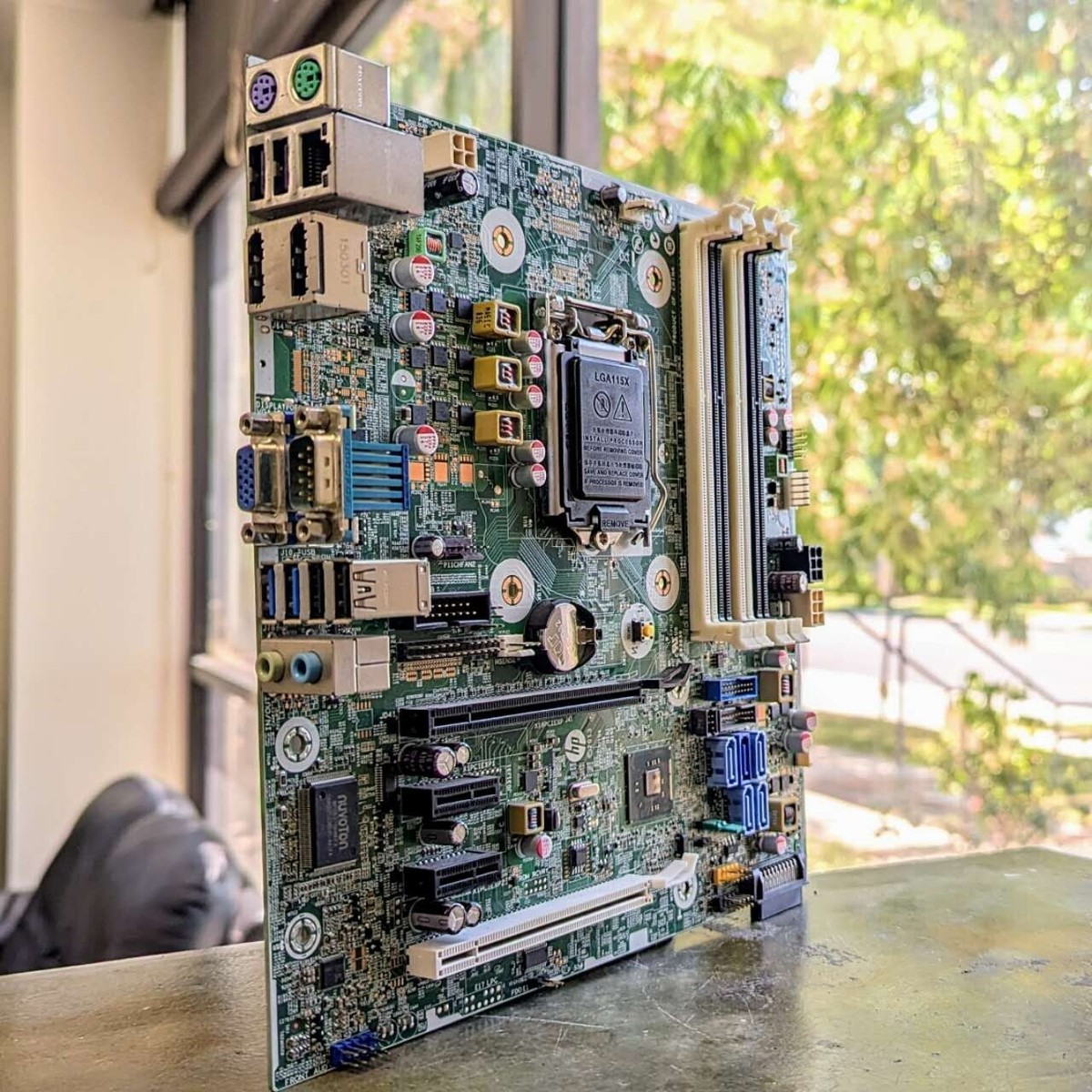 HP 696538-003 EliteDesk 800 G1 TWR LGA 1150 DDR3 Desktop