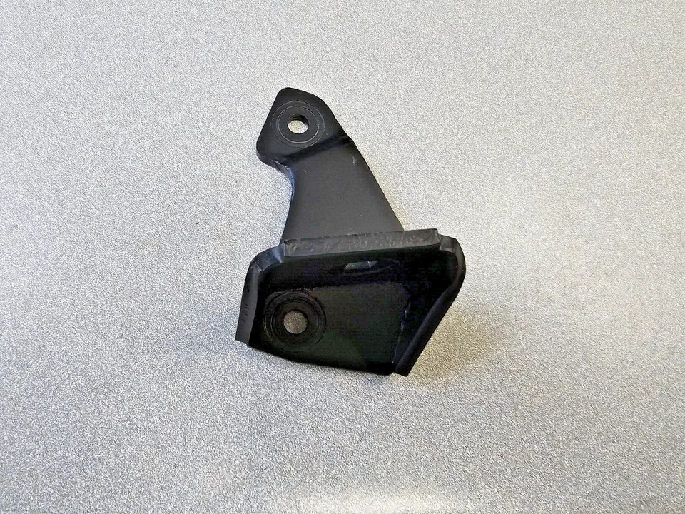 VERY NICE ORIGINAL PORSCHE 914 912E MOTOR MOUNT BRACKET - Imagem 2 de 4