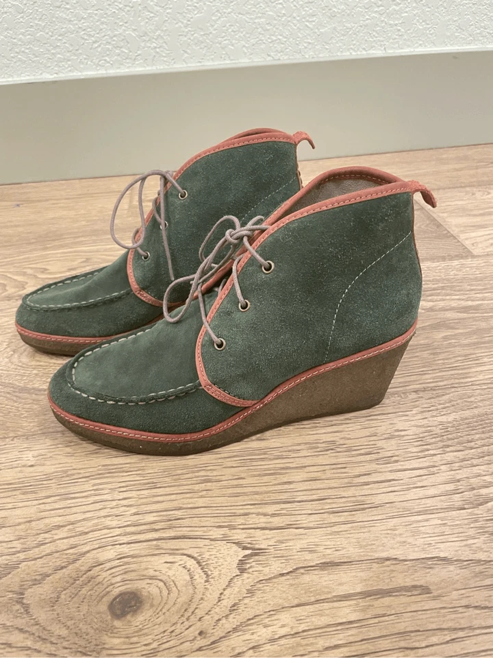 Botas al tobillo Olukai Wali Forrest verde gamuza para mujer cómodas cuña chukka talla 7 Foto 4 de 4