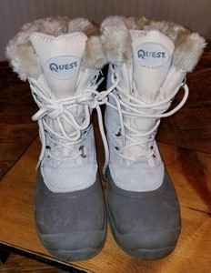 quest boots womens