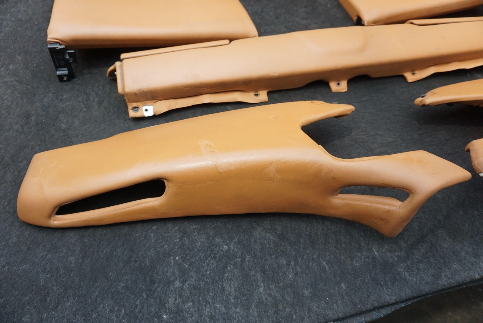 Set Rear Seat Assembly W/ Upper & Side Trim OEM Ferrari California 2012-14 *Note