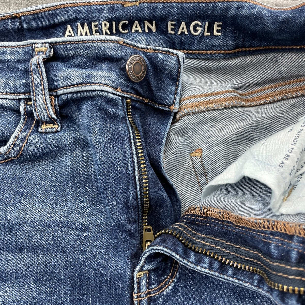 Jegging American Eagle Hi-Rise - Taille 6, Couleur Indigo Givré, Neuf (presque Jamais Porté)