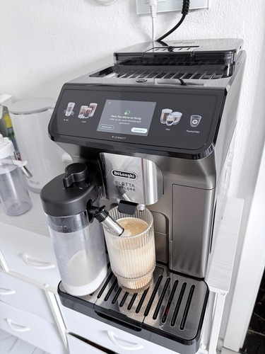 DeLonghi Eletta Explore Garantie bis 2027 top gepflegt