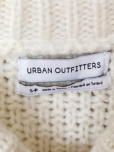 Urban Outfitters Sweater Womens Small Ivory Pullover Knit Soft Comfort - Picture 5 of 5