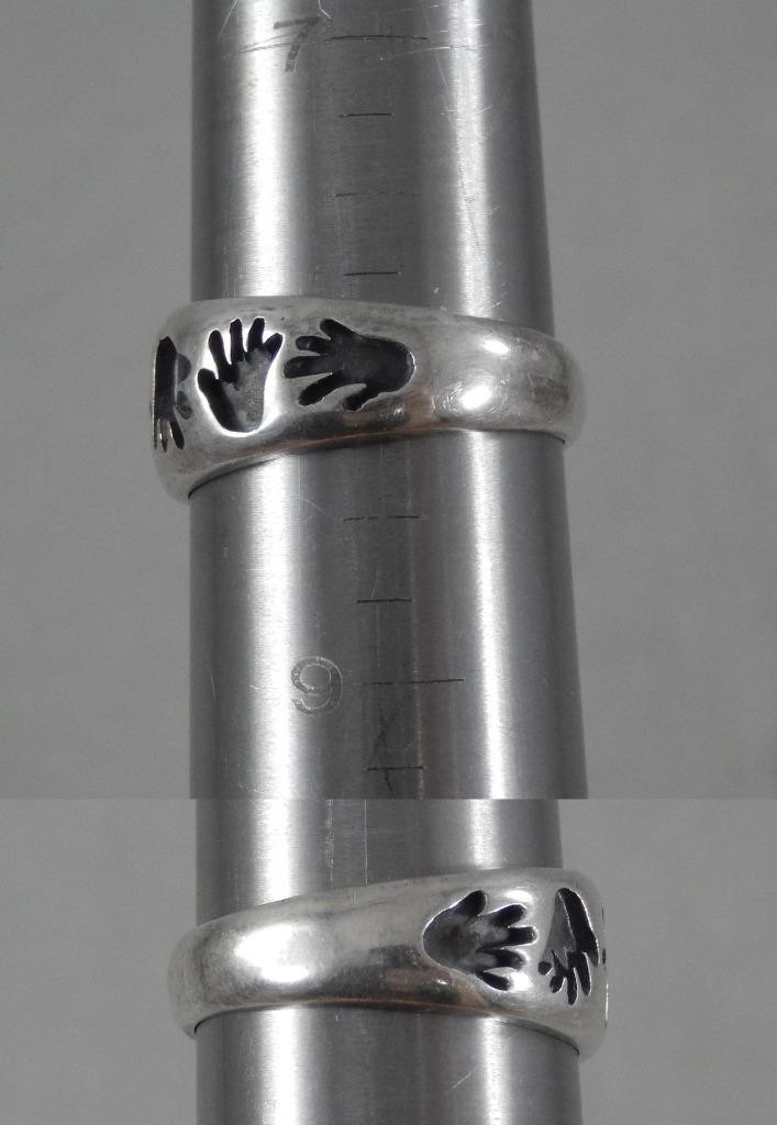 Vintage Solid Sterling Silver Hands Hand Petrogly… - image 3