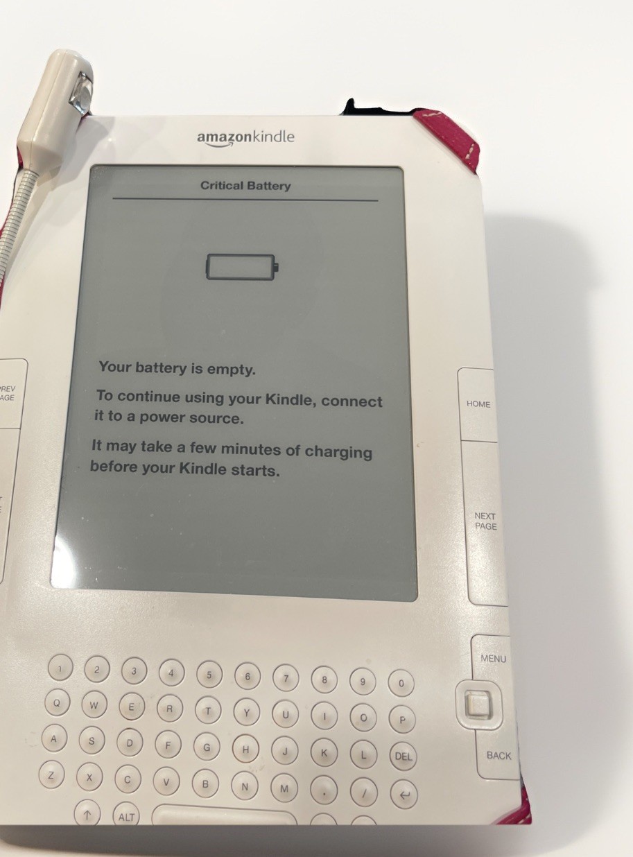 Amazon Kindle 2nd Generation e-reader.-image