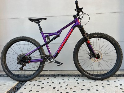 2017 Cannondale Habit 2   Aluminum   27.5  Trail Mountain Bike (Size Medium)