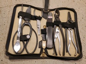 Vintage 9 piece High End Bonsai Set (translation of cover) Bonsai Tools in Case