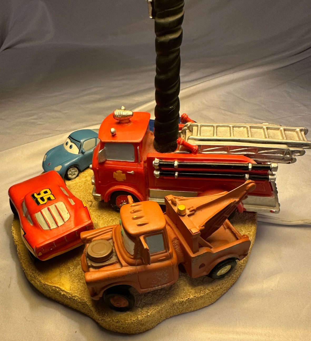 Disney Pixar Cars Table Lamp 3D Fire Truck Lightning McQueen Mater Sally-READ