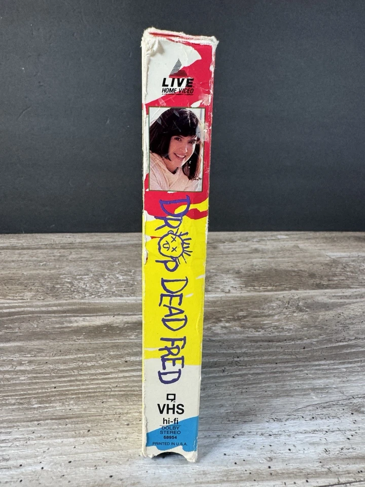 Drop Dead Fred VHS Rik Mayall Phoebe Cates Cult Comedy Classic 1996 - Image 3 of 4