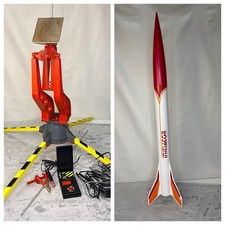 Aerotech Flying Model Rocket Kit Initiator  AER 89011 Complete