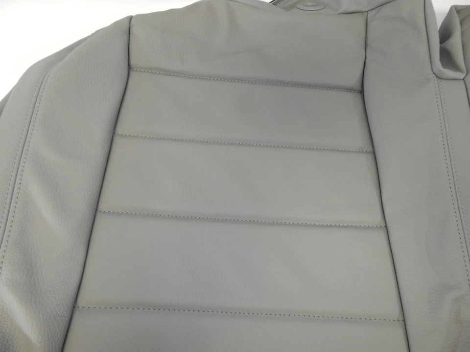 Nuevo OEM 2003-2007 Volkswagen Touareg Asiento Trasero Cojín Cubierta Gris Cuero Foto 4 de 4