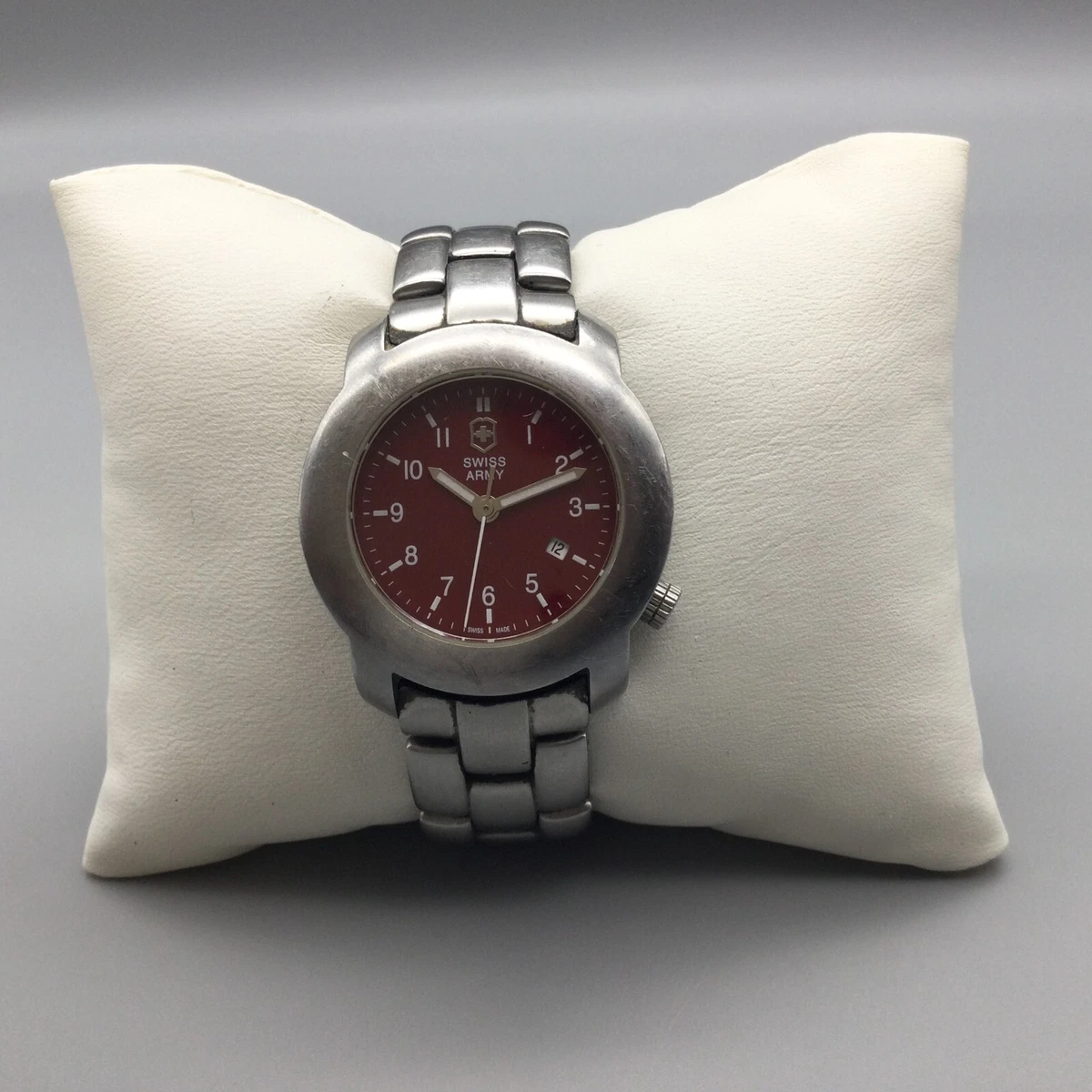 Victorinox swiss army watch battery size sale