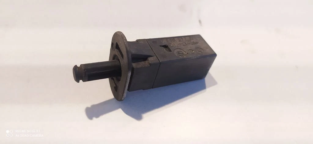 BMW 3 E46 2003 Diesel Fuel tank cap lock 82289392 KRU2293 | eBay