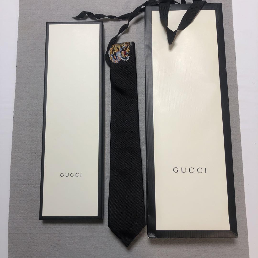 Gucci Black Tiger Tie with Box & Shopper 150cm BTS Embroidery Used