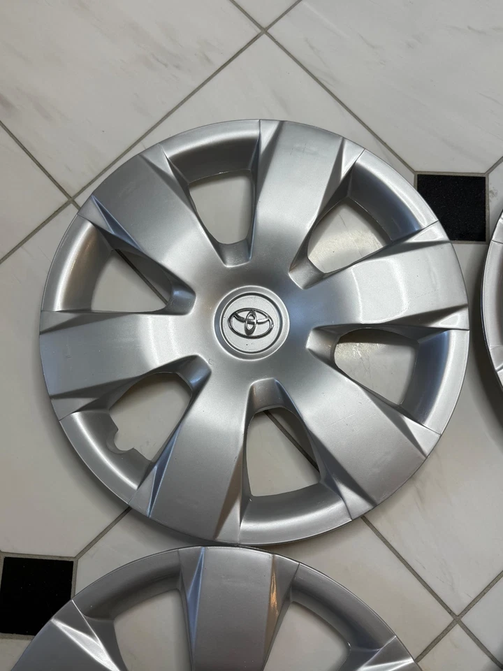 NEW 15" Toyota Camry 2000 - 2012 Replacement Wheel Cover Hubcap 61136 4 piece - Image 2 of 4