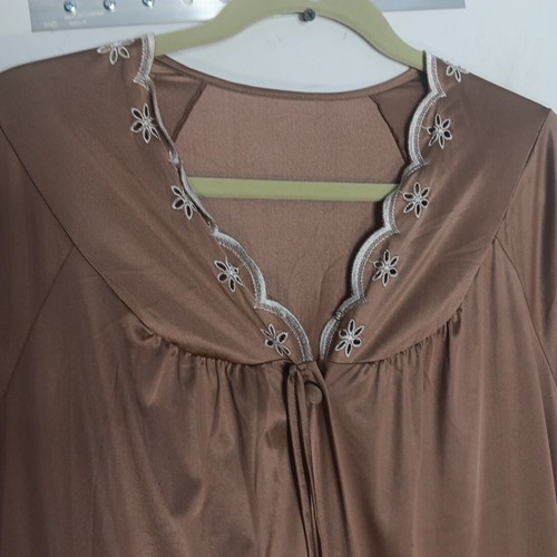 Vintage JCPenney Long Silky Nylon Nightgown and Robe Set Size Large Bronze - Picture 11 of 15