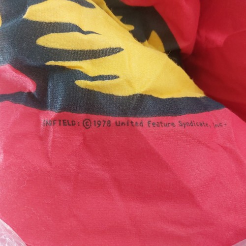 Vtg. Garfield sleeping bag Red "Nap Attack Sac" Sleeping Bag 34"x68" 1978 - Picture 5 of 7